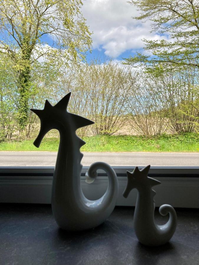 Ferienhaus-Spatzenvilla ลูเบค ภายนอก รูปภาพ